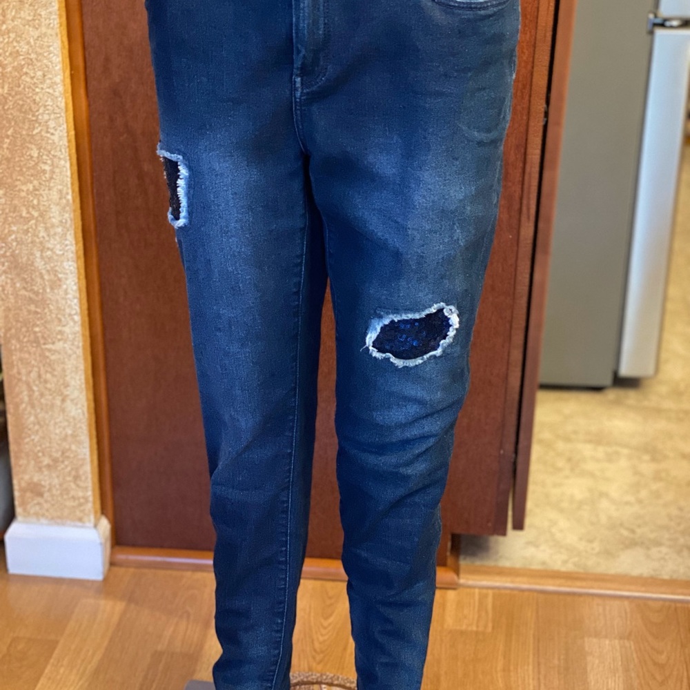 Chico’s size 0 sequins patched jeans
